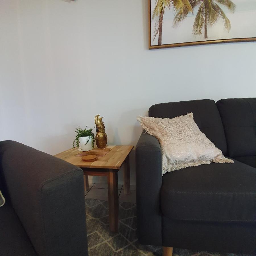 Villa Venezia Apt 3 - Spacious Hervey Bay Beachfront Apartment Eksteriør bilde