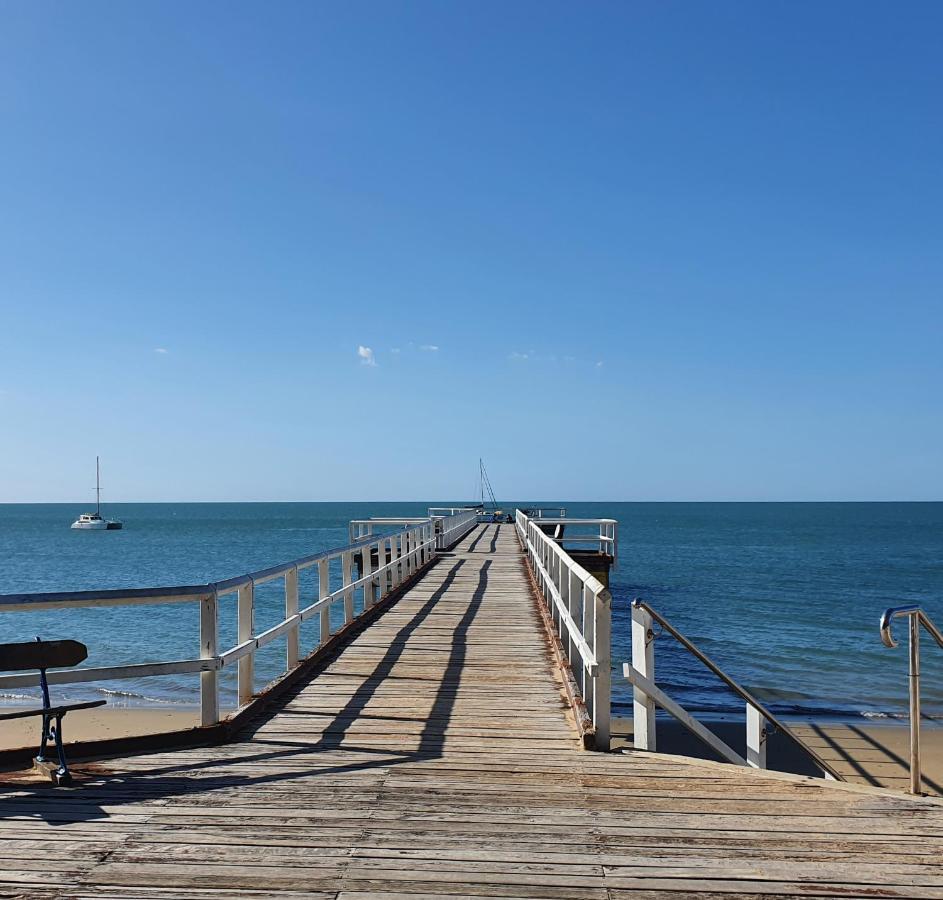 Villa Venezia Apt 3 - Spacious Hervey Bay Beachfront Apartment Eksteriør bilde